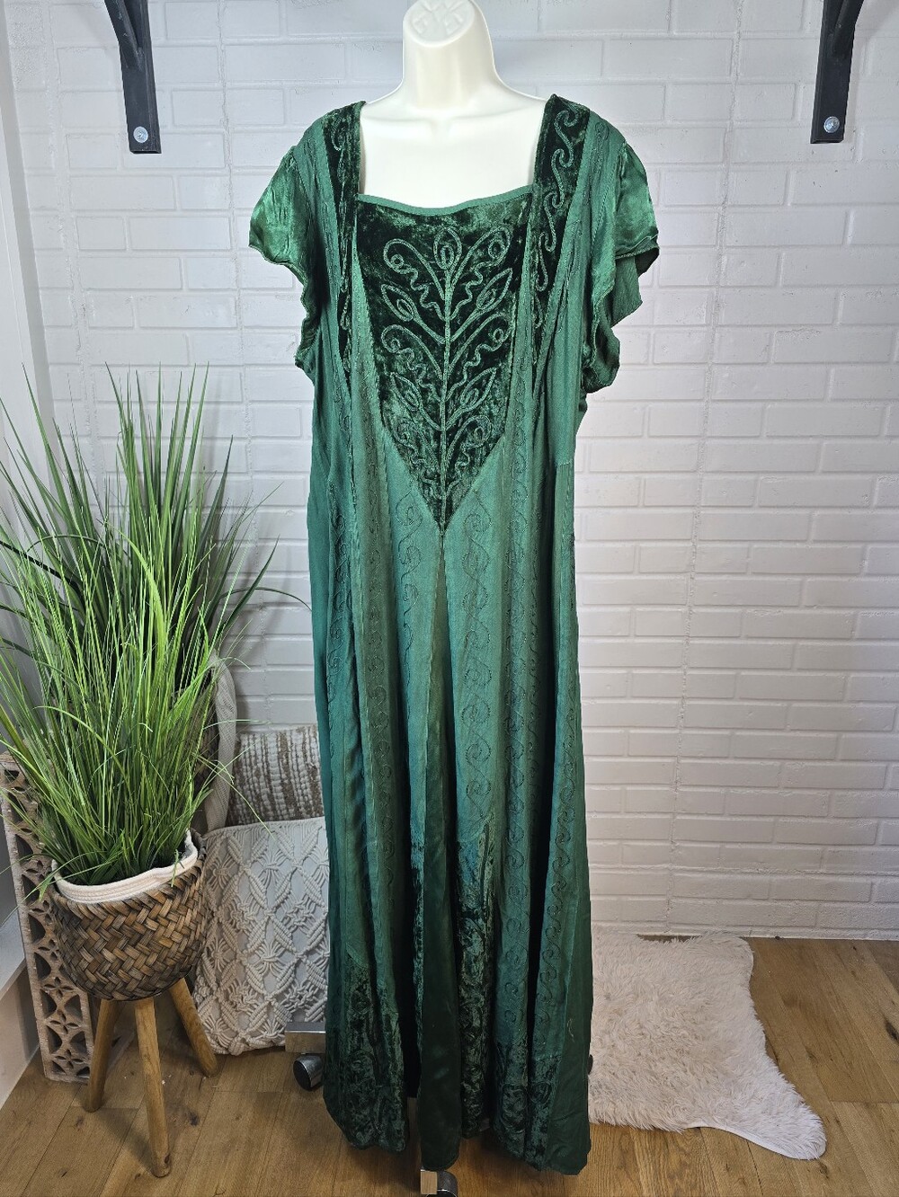 Holy Clothing Green Velvet Maxi Dress with Embroidered Front Panel Size 2X
